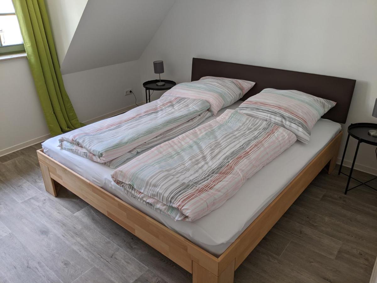 Gut Schlafen In Der Innenstadt Von Zittau - Ferienwohnungen Io19 Esterno foto