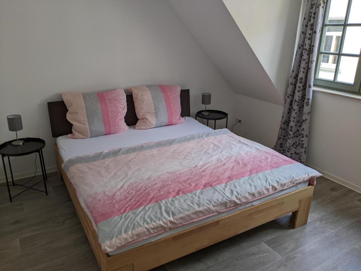 Gut Schlafen In Der Innenstadt Von Zittau - Ferienwohnungen Io19 Esterno foto